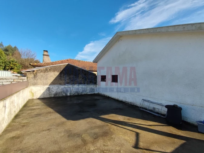 Moradia T3 para Venda em Nine Foto 14