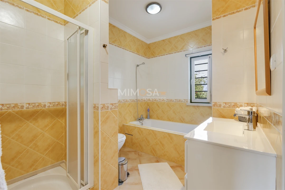 Moradia T3 para Venda em Lagos (São Sebastião e Santa Maria) Foto 25