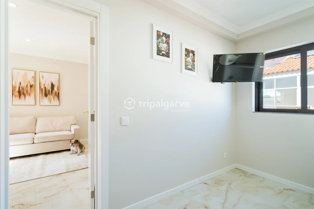 Apartamento T2 para Venda em Albufeira e Olhos de Água Foto 13