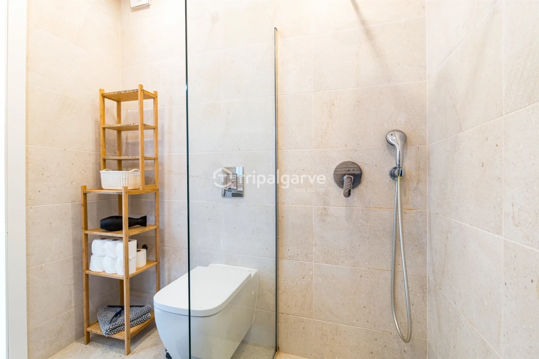 Apartamento T1 para Venda em Albufeira e Olhos de Água Foto 18