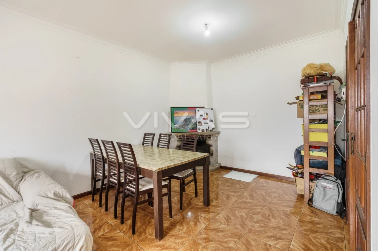 Moradia T3 para Venda em Loureira Foto 4