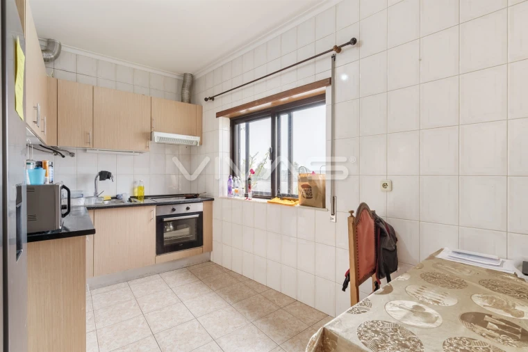 Moradia T3 para Venda em Loureira Foto 6