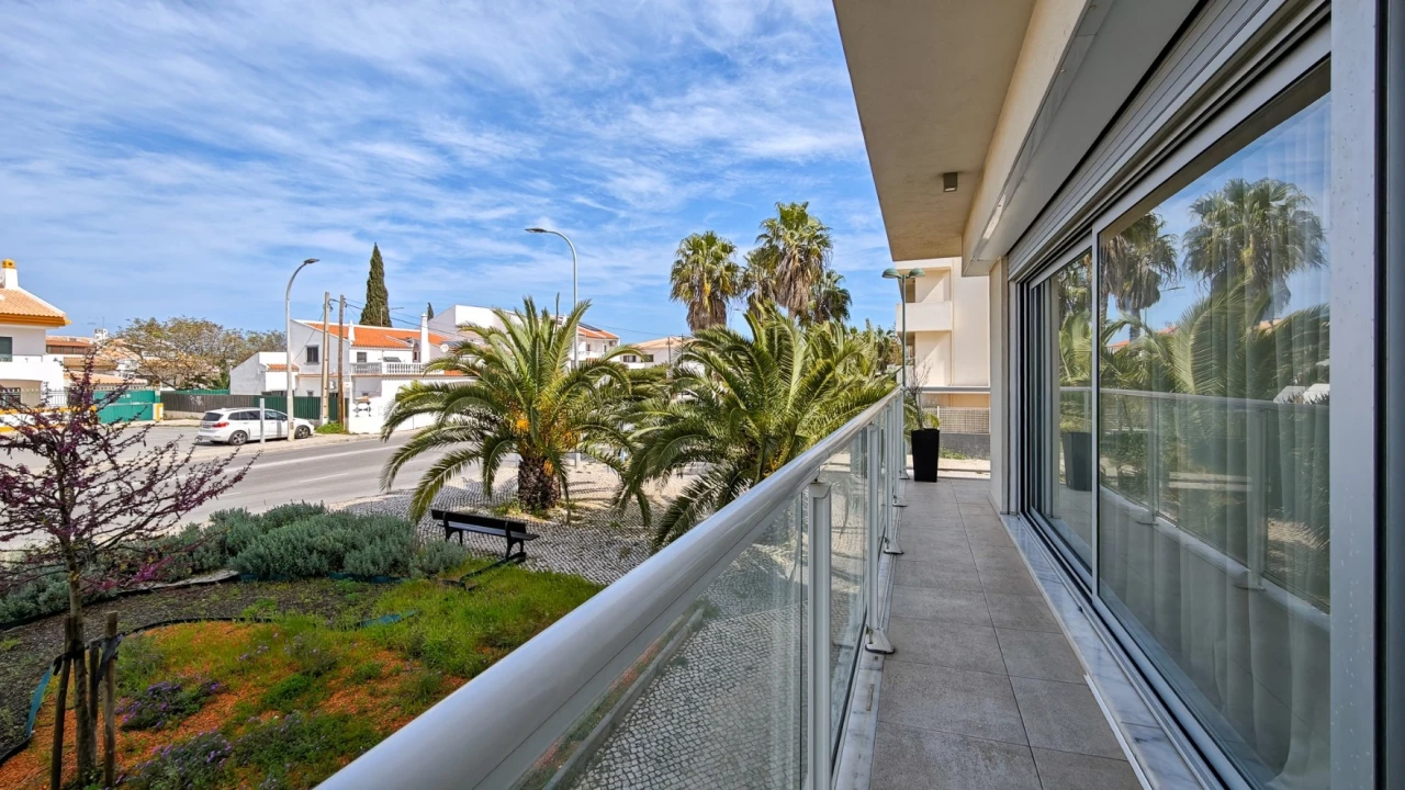 Apartamento T2 para Venda em Albufeira e Olhos de Água Foto 38