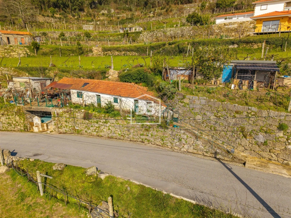 Moradia T1 para Venda em Sobrado e Bairros Foto 2