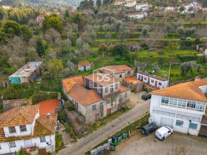 Moradia T2 para Venda em Cinfães Foto 12