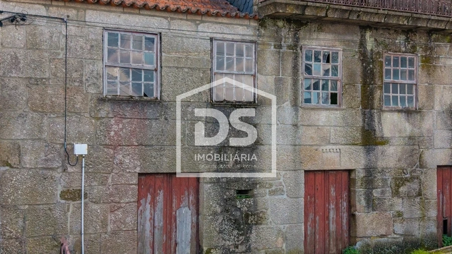 Moradia T3 para Venda em Cinfães