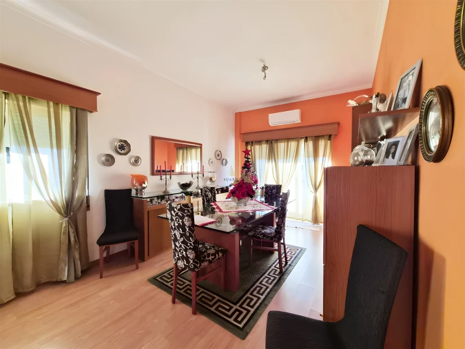 Apartamento T4 para Venda em Viseu Foto 4