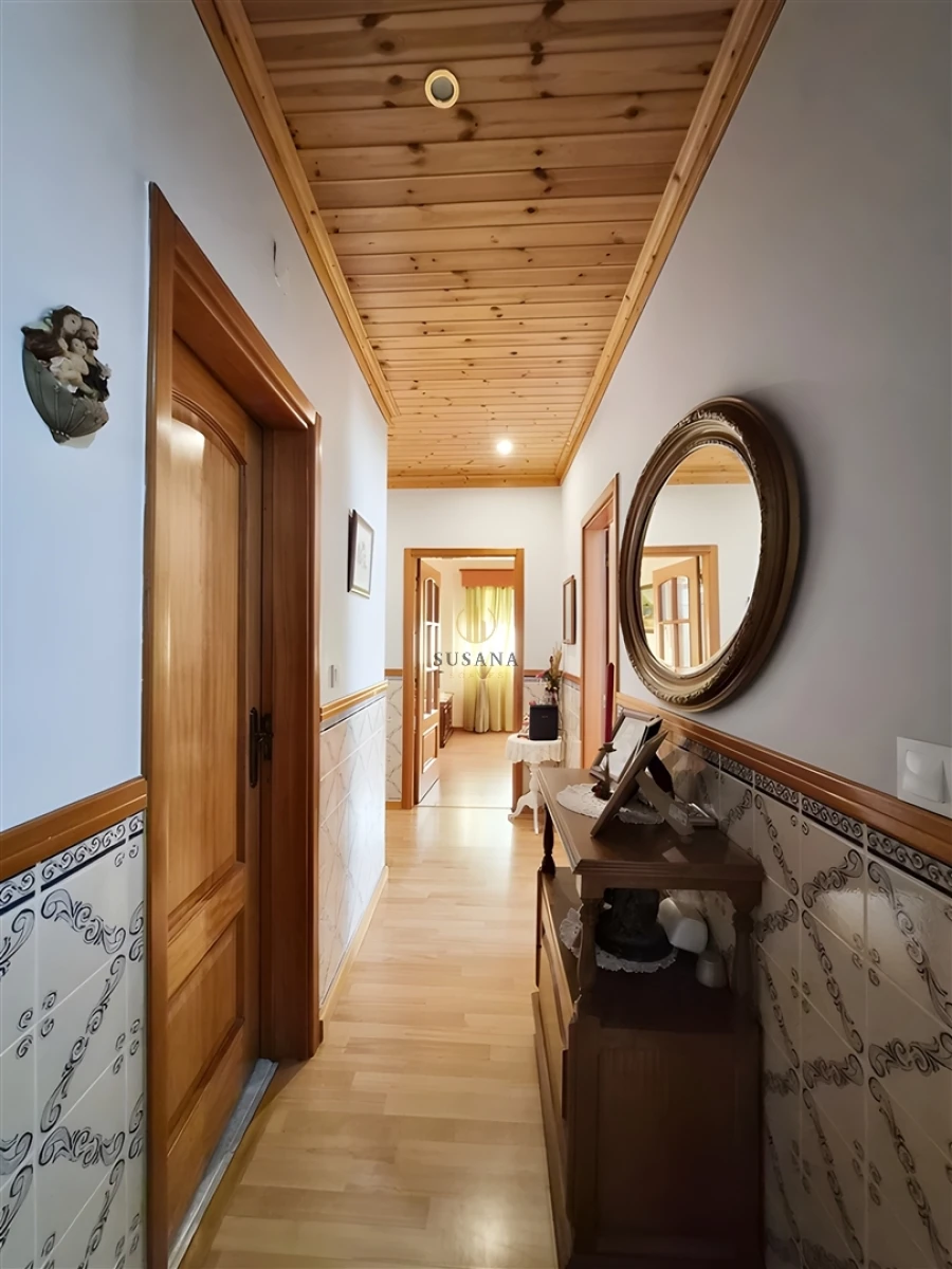 Apartamento T4 para Venda em Viseu Foto 11