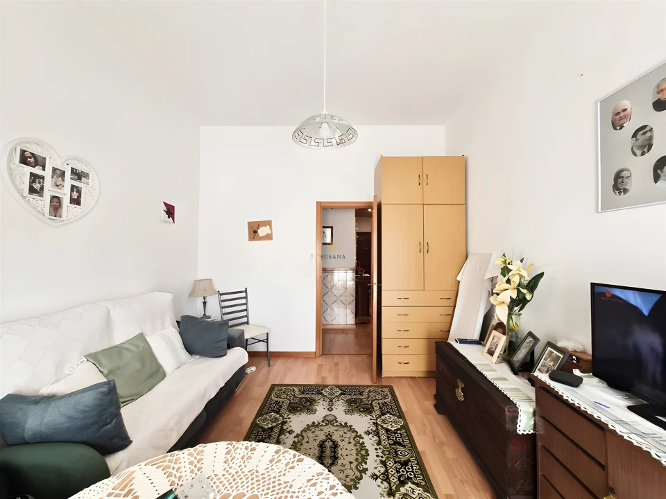 Apartamento T4 para Venda em Viseu Foto 6