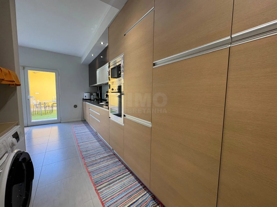 Moradia T3 para Venda em Quinta do Conde Foto 6