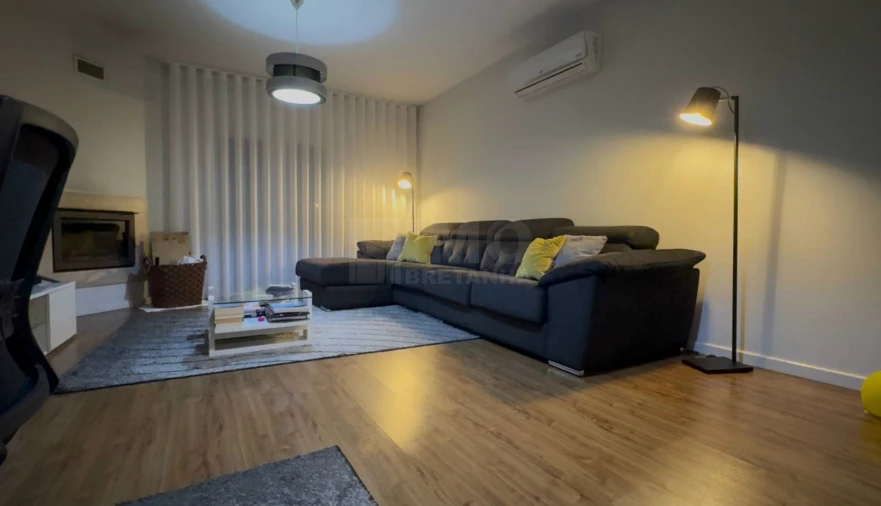 Moradia T3 para Venda em Quinta do Conde Foto 2