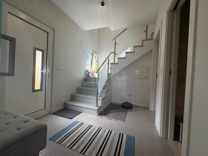 Moradia T3 para Venda em Quinta do Conde Foto 8