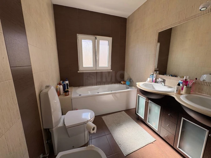 Moradia T3 para Venda em Quinta do Conde Foto 16