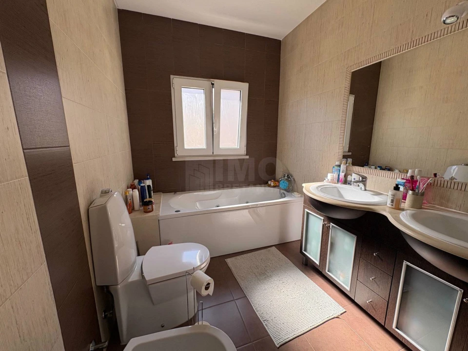 Moradia T3 para Venda em Quinta do Conde Foto 16