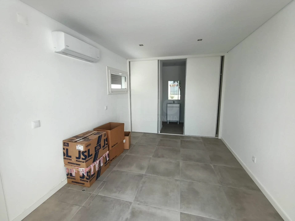 Moradia T3 para Venda em Fernao Ferro Foto 24