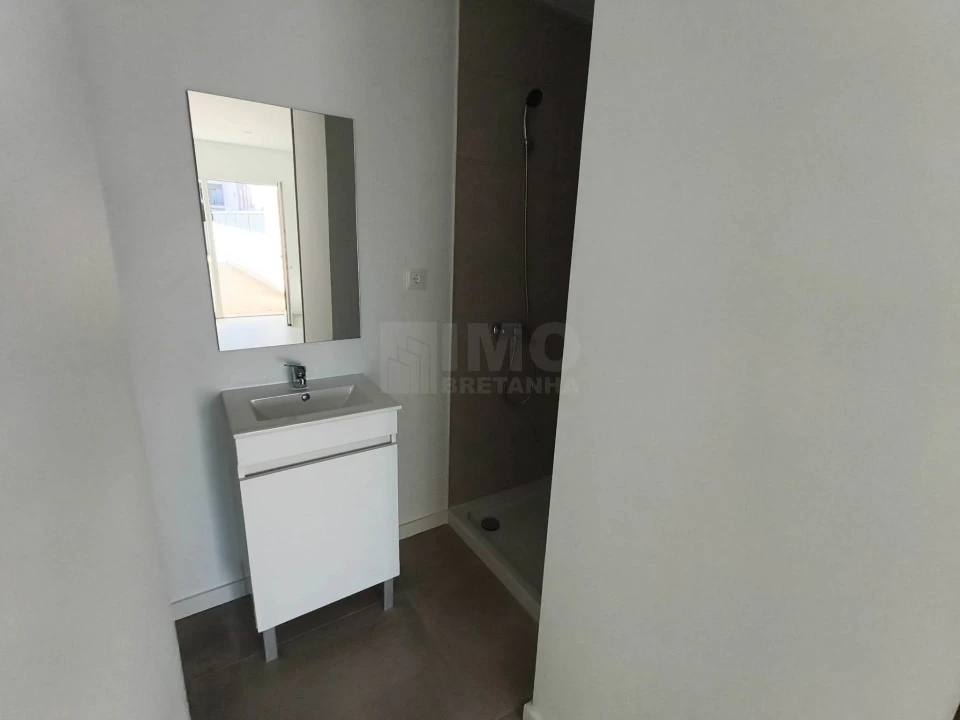 Moradia T3 para Venda em Fernao Ferro Foto 21