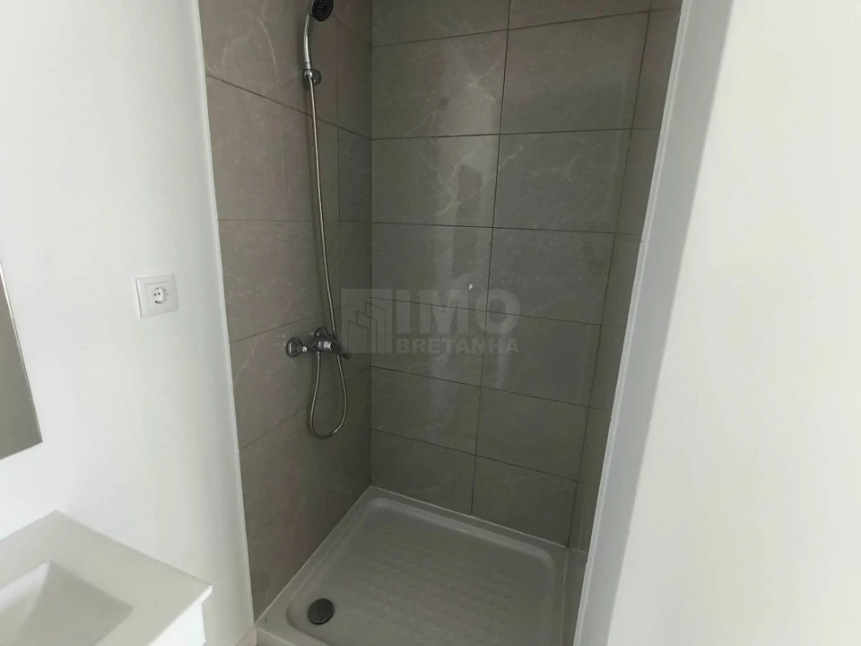 Moradia T3 para Venda em Fernao Ferro Foto 19