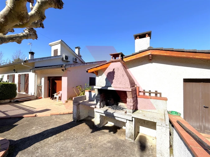 Moradia T3 para Venda em Espariz e Sinde Foto 4