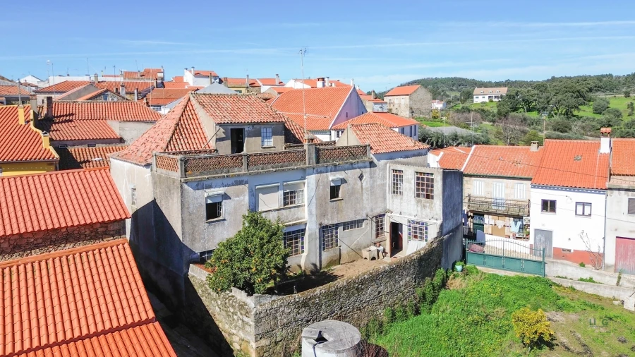 Moradia T9 para Venda em Aranhas