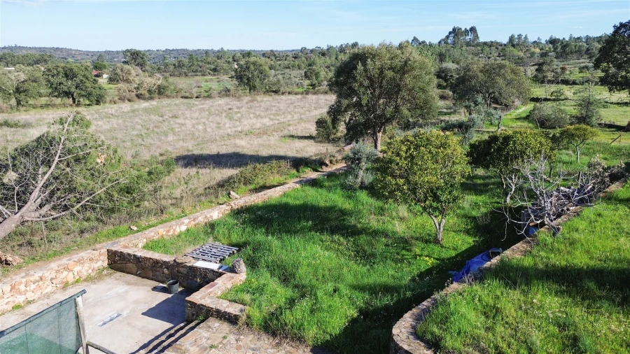 Quinta T0 para Venda em Freixial e Juncal do Campo Foto 27
