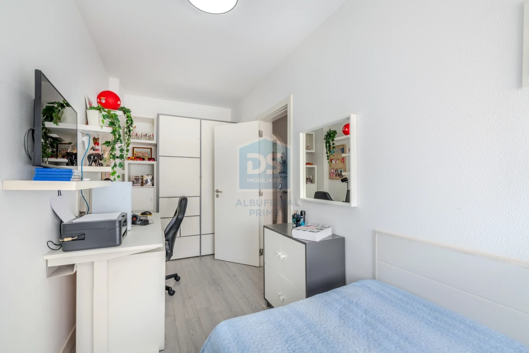 Apartamento T2 para Venda em Albufeira e Olhos de Água Foto 27