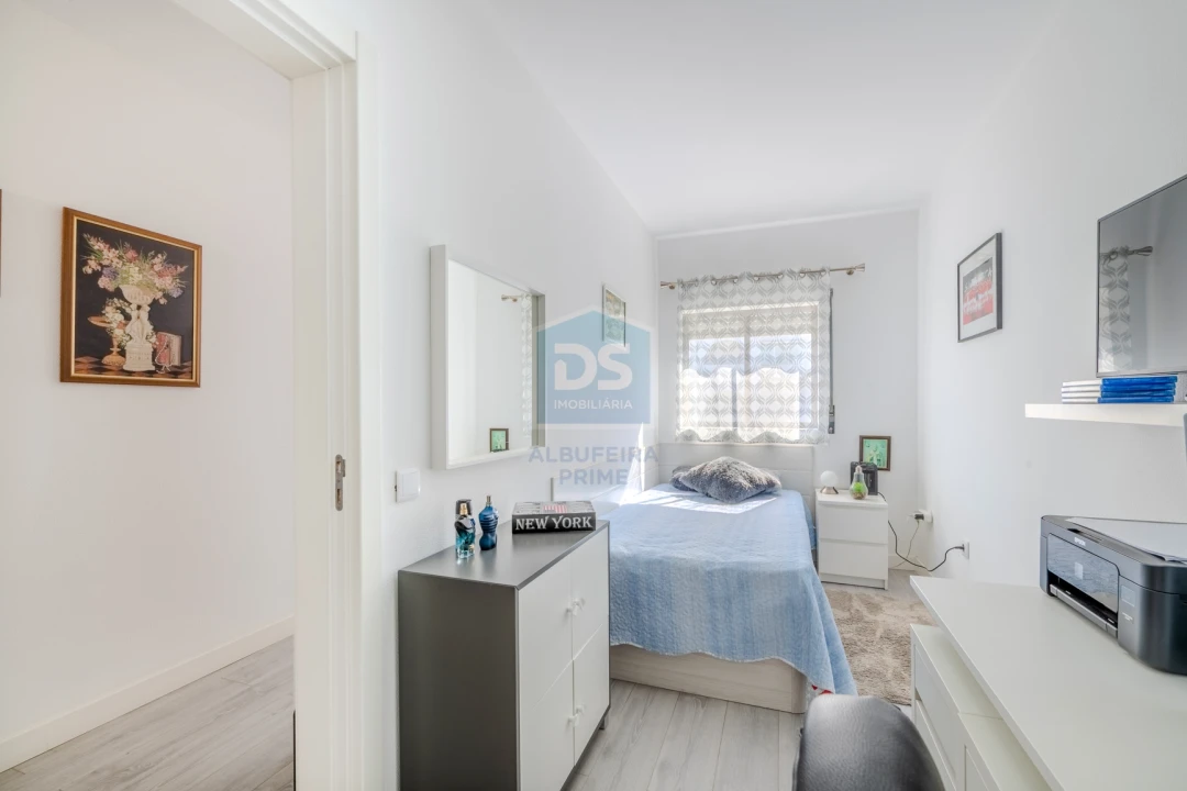 Apartamento T2 para Venda em Albufeira e Olhos de Água Foto 18