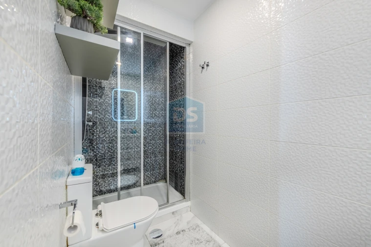 Apartamento T2 para Venda em Albufeira e Olhos de Água Foto 30