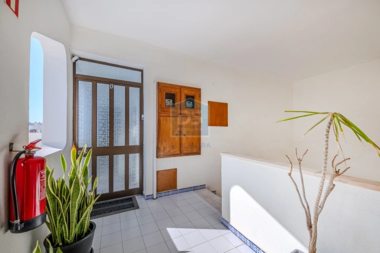 Apartamento T2 para Venda em Albufeira e Olhos de Água Foto 46