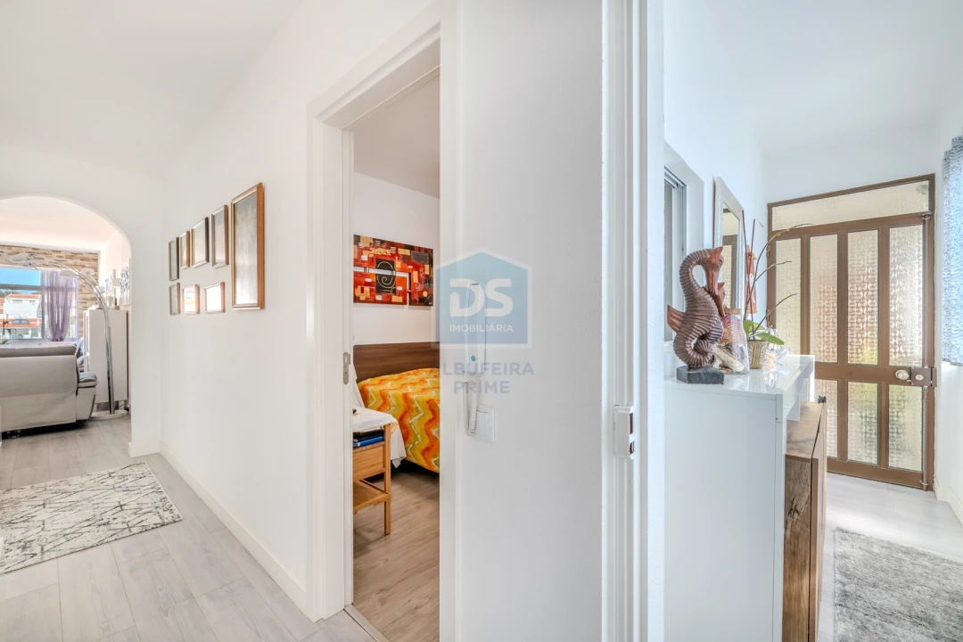 Apartamento T2 para Venda em Albufeira e Olhos de Água Foto 13