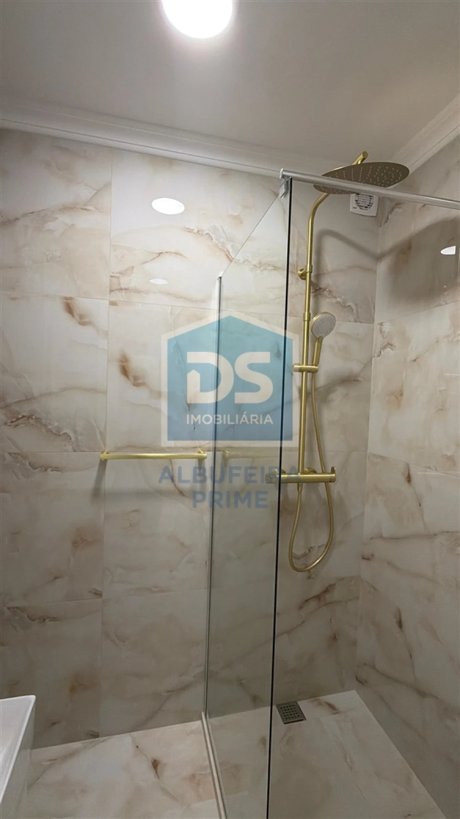 Apartamento T2 para Venda em Albufeira e Olhos de Água Foto 35