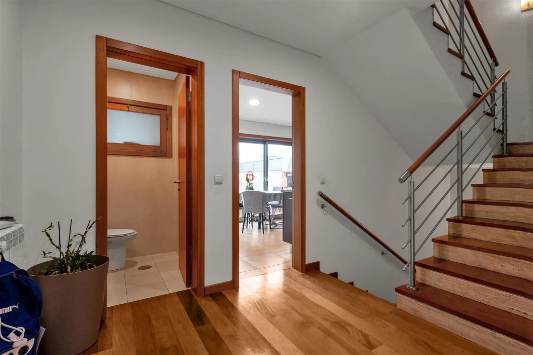 Moradia T3 para Venda em Gulpilhares e Valadares Foto 9