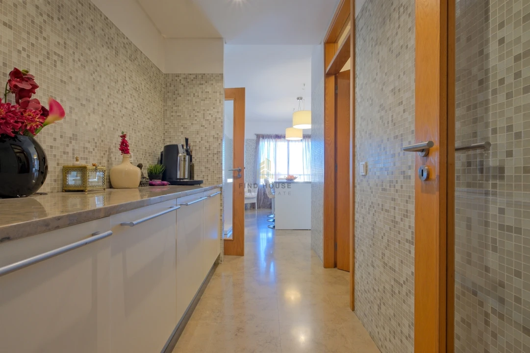 Apartamento T3 para Venda em Parque das Nações Foto 34