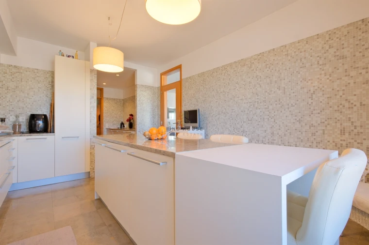 Apartamento T3 para Venda em Parque das Nações Foto 40