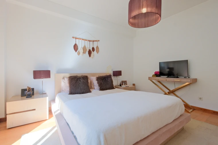 Apartamento T3 para Venda em Parque das Nações Foto 31