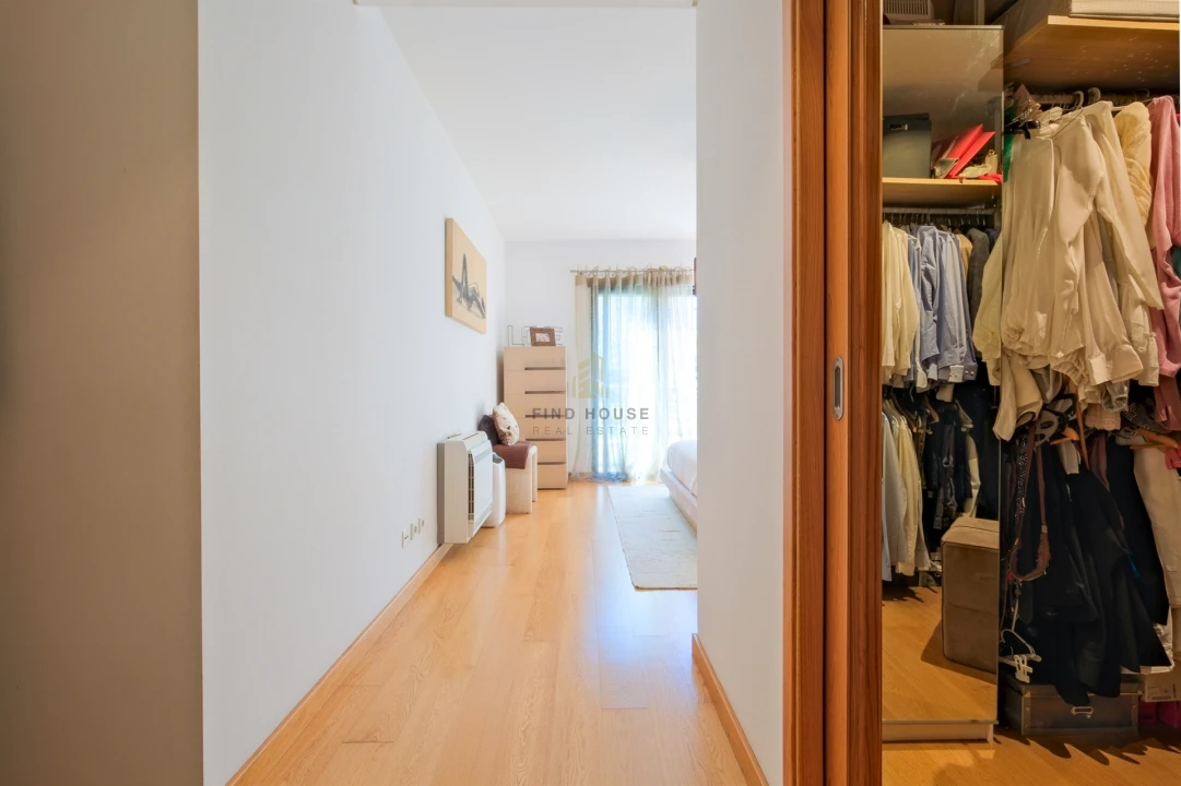 Apartamento T3 para Venda em Parque das Nações Foto 27