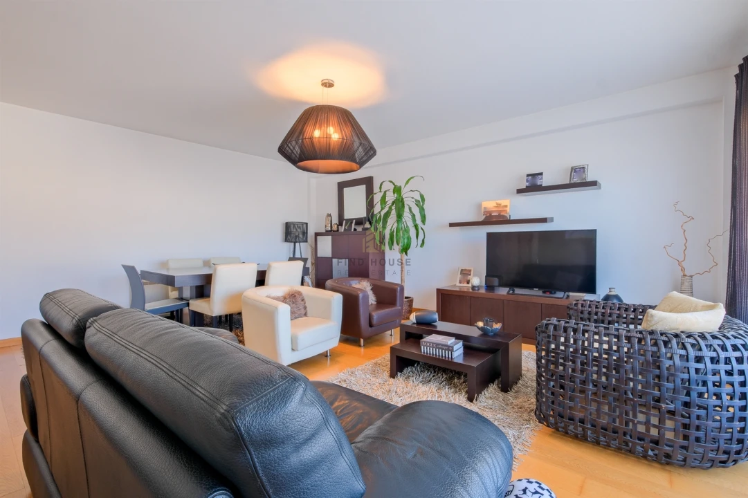 Apartamento T3 para Venda em Parque das Nações Foto 13