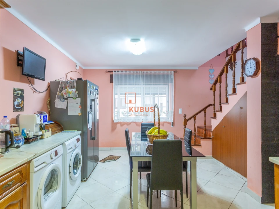 Moradia T4 para Venda em Nossa Sra de Fatima Foto 8