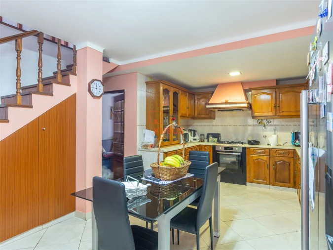 Moradia T4 para Venda em Nossa Sra de Fatima Foto 7