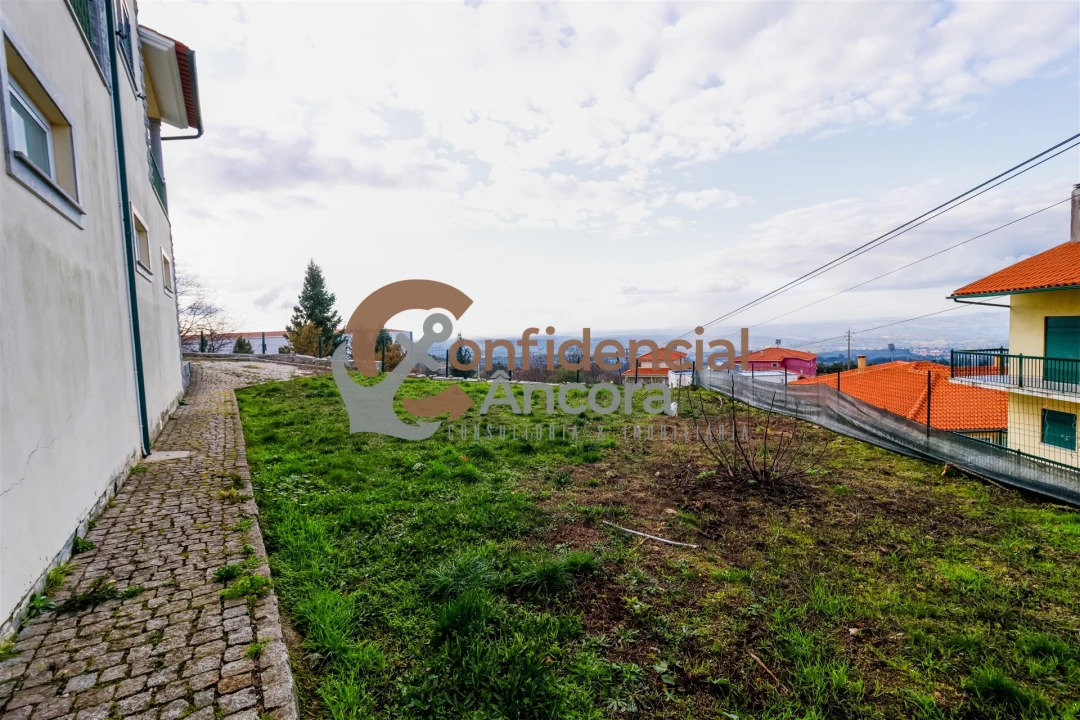 Moradia T4 para Venda em Gouveia (São Pedro e São Julião) Foto 13