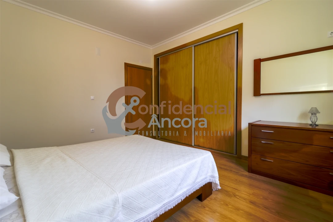 Moradia T4 para Venda em Gouveia (São Pedro e São Julião) Foto 37