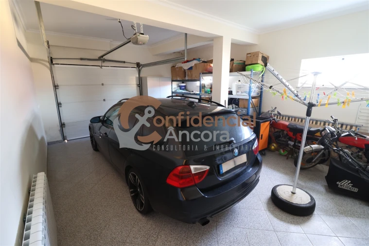 Moradia T4 para Venda em Gouveia (São Pedro e São Julião) Foto 58