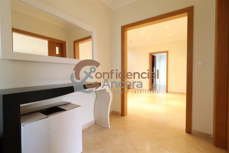 Moradia T4 para Venda em Gouveia (São Pedro e São Julião) Foto 19