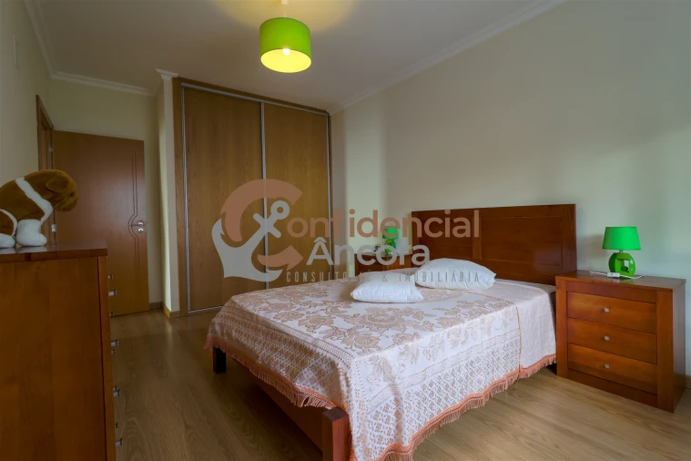 Moradia T4 para Venda em Gouveia (São Pedro e São Julião) Foto 45