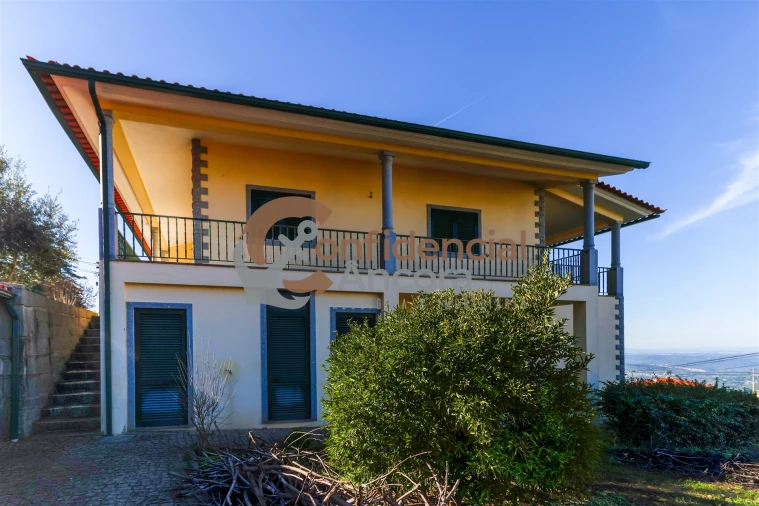 Moradia T4 para Venda em Gouveia (São Pedro e São Julião) Foto 8