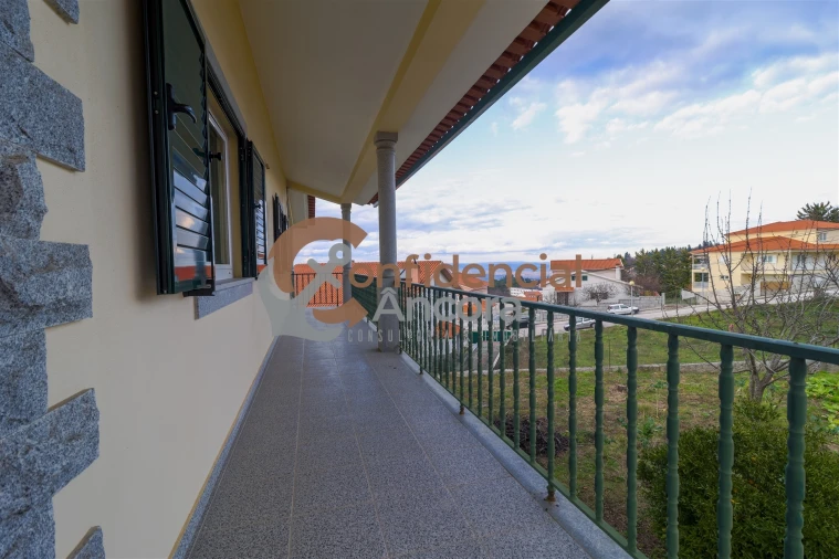 Moradia T4 para Venda em Gouveia (São Pedro e São Julião) Foto 26