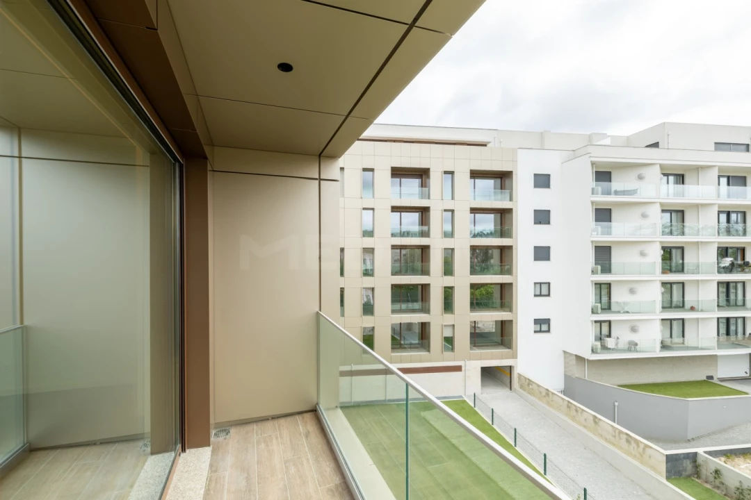 Apartamento T2 para Venda em Aguas Santas Foto 16