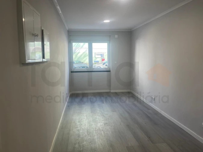 Apartamento T2 para Venda em Benfica Foto 21