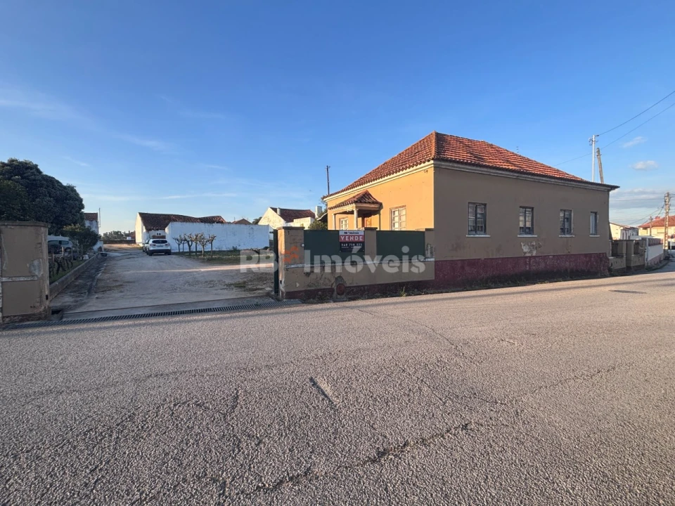 Quinta T3 para Venda em Riachos Foto 7