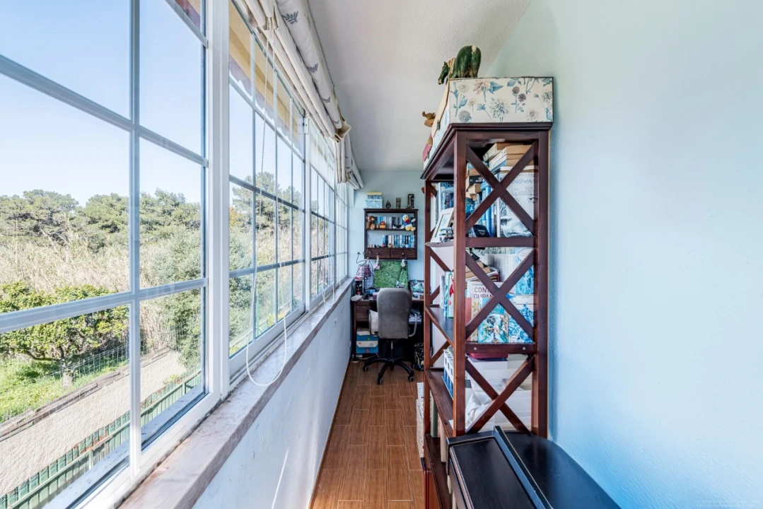 Moradia T5 para Venda em Alcabideche Foto 25