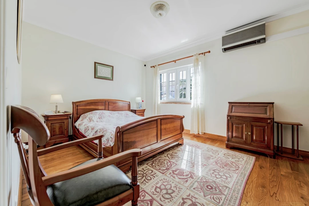 Moradia T5 para Venda em Alcabideche Foto 19